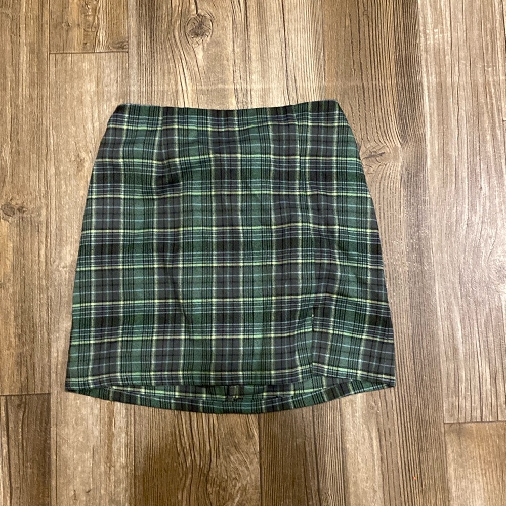 Plaid skirt size 10/2 Large